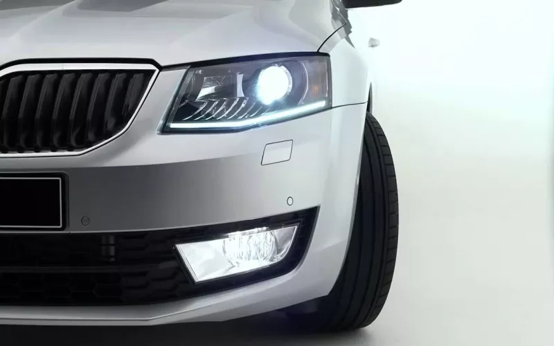 Unlock hidden feature Cornering Lights Via Front Fog Lights in